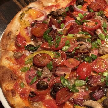 Pizza Rock - 13 The Americano Pizza - Pizza Near Me - Las Vegas, Nevada