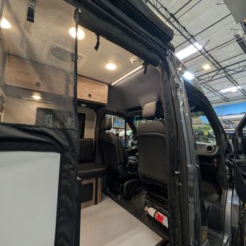 La Mesa RV - RV Dealers Near Me - West Sacramento, California La Mesa RV - RV Dealers Near Me - West Sacramento, California