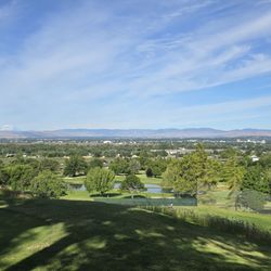 Yakima Country Club - 180° view from the 10th teebox ;)