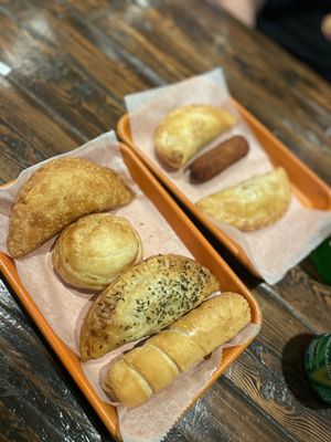 Empanada Harry's Bakery & Cafe by null