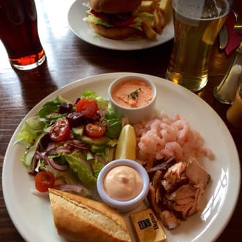 Fiddler's Arms - Seafood platter - Coffee & Tea Near Me - Loch Ness, HLD