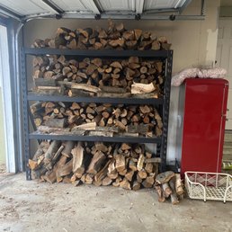 1/2 cord of Almond firewood 1/2 cord of Almond firewood