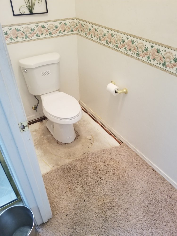 Slide of Thompson's Plumbing Solutions