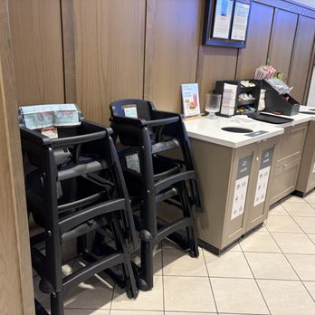 Chick-fil-A - Yes, they have high chairs - Fast Food Near Me - Walnut Creek, California