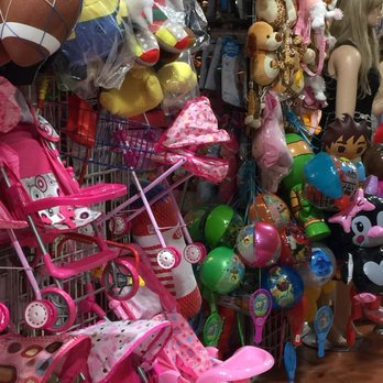 Mercado Latino Tianguis - Shopping Centers Near Me - Bakersfield, California
