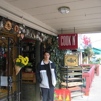 Cookin' at Madison Park - Kitchen & Bath Near Me - Seattle, Washington Cookin' at Madison Park - Kitchen & Bath Near Me - Seattle, Washington