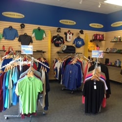 EmbroidMe Sioux Falls, SD - Showroom