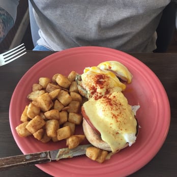 Mama Lor's Cafe - Eggs Benedict.  Again. Yum! - Cafes Near Me - Webster, New York