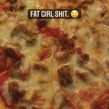 Paulie's Kitchen + Pizza - Chicken Parmesan Pizza - Breakfast & Brunch Near Me - Yonkers, New York Paulie's Kitchen + Pizza - Chicken Parmesan Pizza - Breakfast & Brunch Near Me - Yonkers, New York