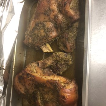 El Rincon de Bianca - chicken and broccoli in a pan - Dominican Near Me - Davenport, Florida El Rincon de Bianca - chicken and broccoli in a pan - Dominican Near Me - Davenport, Florida