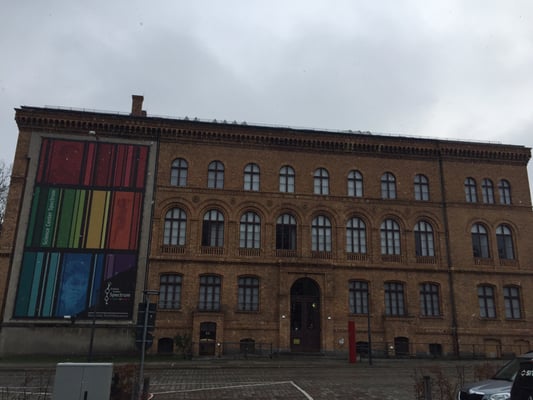 Science Center Spectrum by null