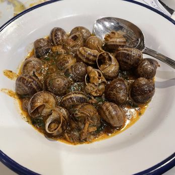 El Xampanyet - Tapas Bars Near Me - Barcelona, B
