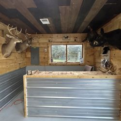 Montague’s Chop Shop - Office