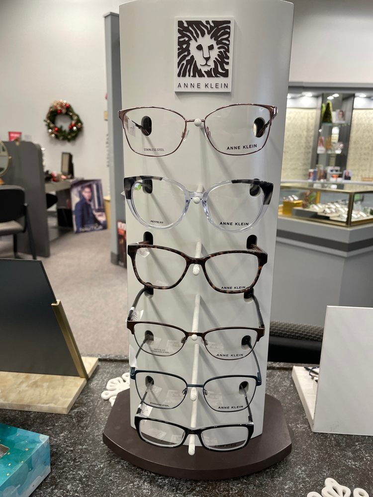 VISION CARE ASSOCIATES Updated July 2024 3235 Manchester Rd, Akron