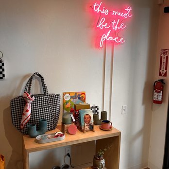 El Be Goods - Women's Clothing Near Me - Tucson, Arizona El Be Goods - Women's Clothing Near Me - Tucson, Arizona