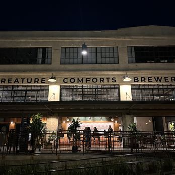 Creature Comforts Brewing - Front of the taproom - Breweries Near Me - Los Angeles, California