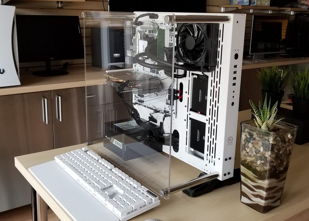 CONCEPT COMPUTERS Updated August 2024 1257 Marine Drive, North Vancouver, British Columbia