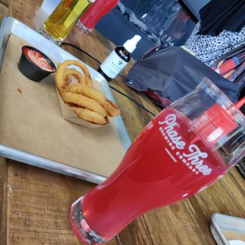 302 Wheaton - Strawberry lemonade beer + Onion rings... - Burgers Near Me - Wheaton, Illinois 302 Wheaton - Strawberry lemonade beer + Onion rings... - Burgers Near Me - Wheaton, Illinois