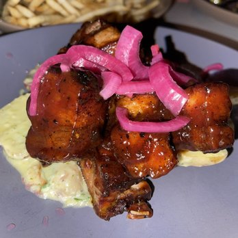 Shift - Pork Belly Burnt Ends - Cocktail Bars Near Me - Birmingham, Michigan