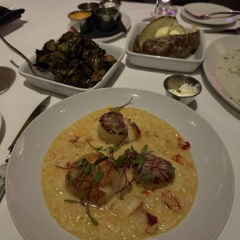 Dee Lincoln Prime - Seared jumbo scallops - Steakhouses Near Me - Frisco, Texas Dee Lincoln Prime - Seared jumbo scallops - Steakhouses Near Me - Frisco, Texas