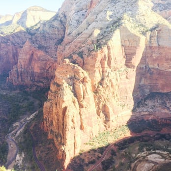 Angel's Landing - View - Hiking Near Me - Springdale, Utah Angel's Landing - View - Hiking Near Me - Springdale, Utah