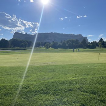 Monument Shadows Golf Course - Putting area. - Golf Near Me - Gering, Nebraska