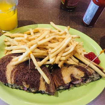 Hashes & Brews - Veggie Rueben - Bars Near Me - San Bruno, California Hashes & Brews - Veggie Rueben - Bars Near Me - San Bruno, California