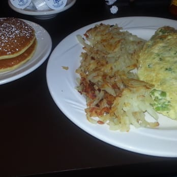 Flap-Jacks - Broccoli and cheese omelette with hashbrowns and pancakes - Breakfast & Brunch Near Me - Oak Lawn, Illinois