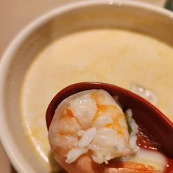 Roy Thai Cuisine - Discoloration on prawn