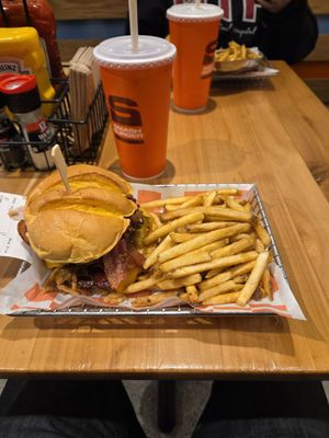 Smashburger by null
