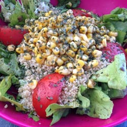 Amélie Crêperie - Quinoa Salade