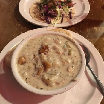 Vista Del Mar - Clam Chowder & Fried Fish Taco - Bars Near Me - Eureka, California