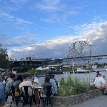 Gasworks Brewing - Brewpubs Near Me - Seattle, Washington
