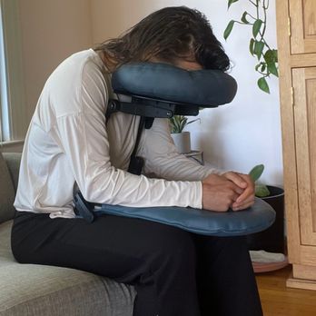 Bay Area Vitrectomy - Sit on the couch, or use this in the car to travel to doctor's appointments - Mobility Equipment Sales & Services Near Me Bay Area Vitrectomy - Sit on the couch, or use this in the car to travel to doctor's appointments - Mobility Equipment Sales & Services Near Me