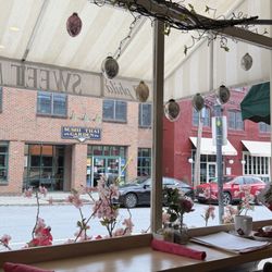 Sweet Mimi's Cafe & Bakery
