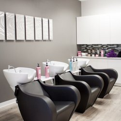 Trendz Salon and Color Bar