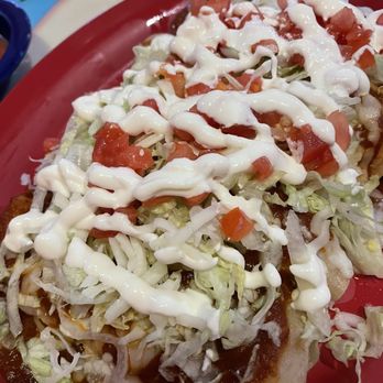 Viva la Fiesta - Enchiladas Supremas - Mexican Near Me - Edwardsville, Illinois Viva la Fiesta - Enchiladas Supremas - Mexican Near Me - Edwardsville, Illinois