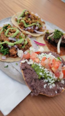 Four Winds Brewing Co. Taproom & Taco Shop by null