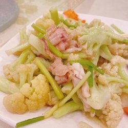 Ocean Garden Kitchen - Cauliflower sautéed squid