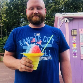 Lottie's Shivers Shaved Ice - Shaved Ice Near Me - Conroe, Texas