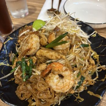 Chalong Thai Eatery - Pad Thai - Thai Near Me - Houston, Texas