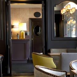 Regina - REGINA Bar