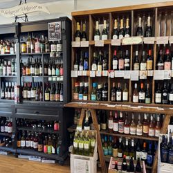 Cheesers-Gourmet Foods of Wisconsin - Wine