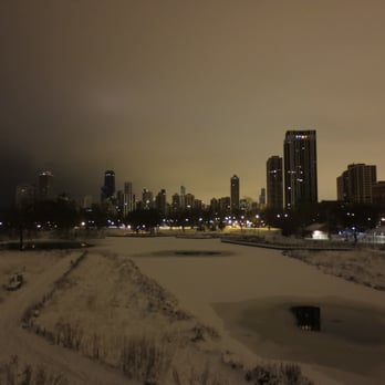Hotel Lincoln - Skyline view looking south from Lincoln Park Zoo - Hotels Near Me - Chicago, Illinois Hotel Lincoln - Skyline view looking south from Lincoln Park Zoo - Hotels Near Me - Chicago, Illinois