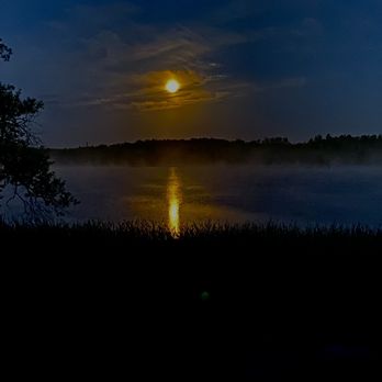 North Star Lake - Moon setting. 09/12/22 - Fishing Near Me - Marcell, Minnesota