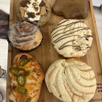 Pan Pan - All were great! The pan with chocolate drizzle has Nutella inside. - Bakeries Near Me - Pantego, Texas Pan Pan - All were great! The pan with chocolate drizzle has Nutella inside. - Bakeries Near Me - Pantego, Texas