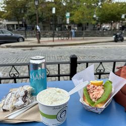 Newport Chowder Company - Lobster Roll and Seafood Chowder