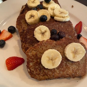 Fireside Restaurant - Banana Nut Bread French Toast - Bars Near Me - Chicago, Illinois Fireside Restaurant - Banana Nut Bread French Toast - Bars Near Me - Chicago, Illinois