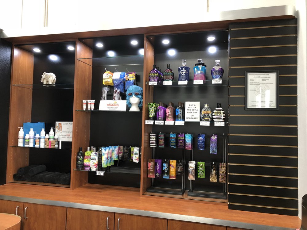 STRAIGHT UP TANNING CLOSED 32 Photos & 60 Reviews 6870 S Rainbow