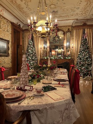 Pabst Mansion by null